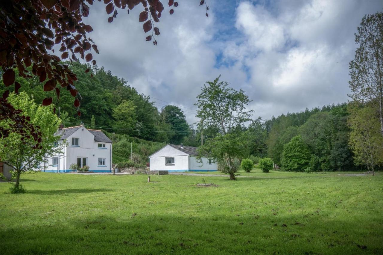 Tucking Mill - 3 Bedroom Holiday Home - Stepaside Stepaside  Exterior photo