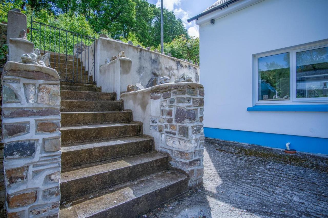 Tucking Mill - 3 Bedroom Holiday Home - Stepaside Stepaside  Exterior photo